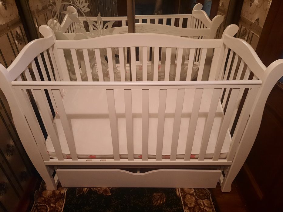 Дитяче ліжечко ВЕРЕС білого кольору