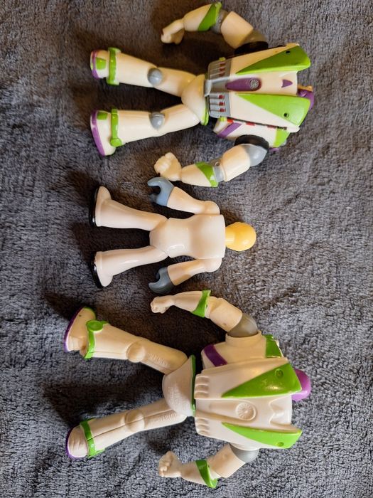 Różne figurki Toy Story Bionicle żołnierze