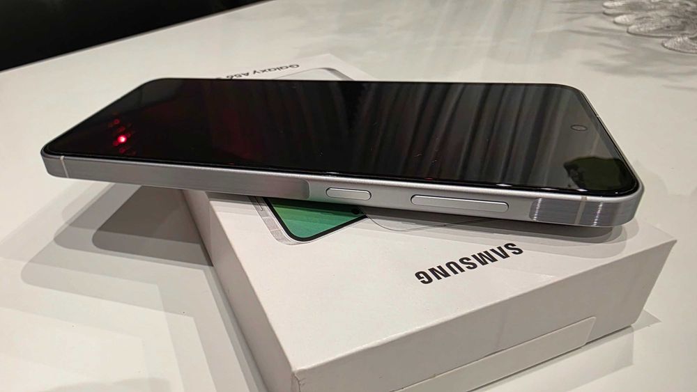 Samsung A56 5G 8/128GB Szary-jak nowy