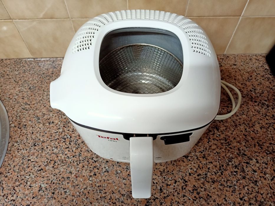 Fritadeira panela elétrica casa quarto apartamento vivenda carro.