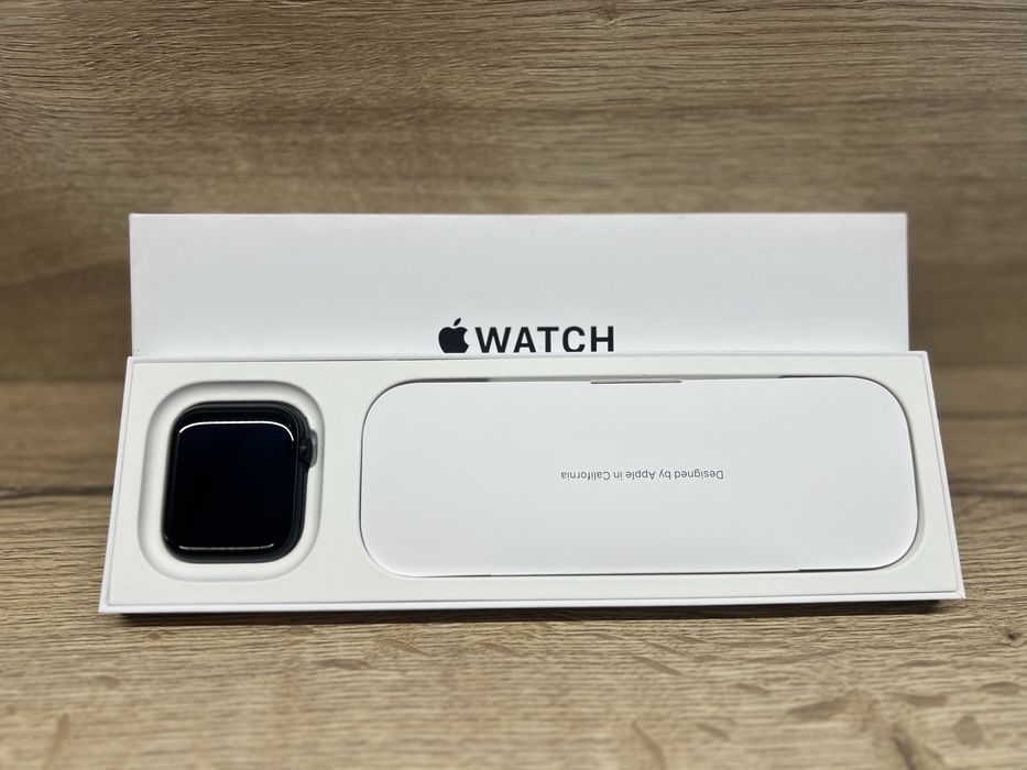 Apple watch se ( gen 2 ) 44mm