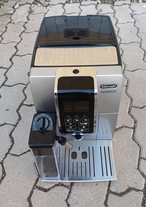 Кавомашина DELONGHI Dinamica ECAM 354.55 SB латте капучино  молочник
