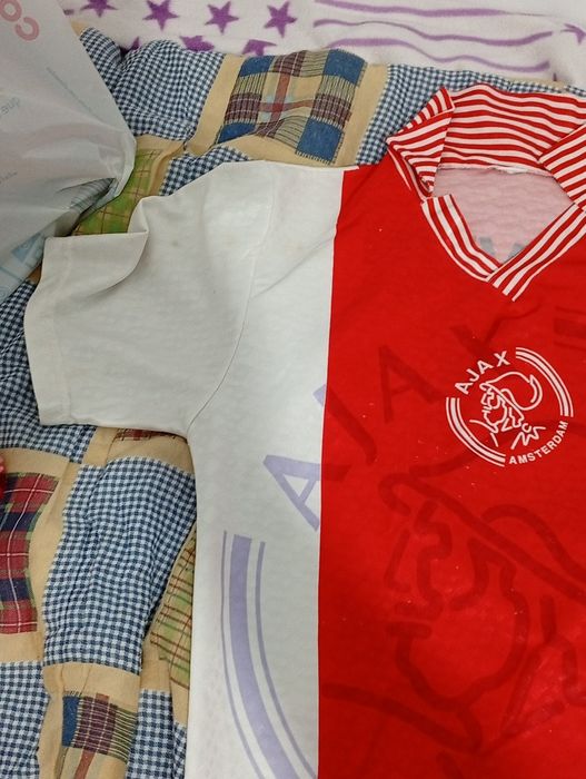 Equipamento Jogador Kluivert do Ajax tamanho XL