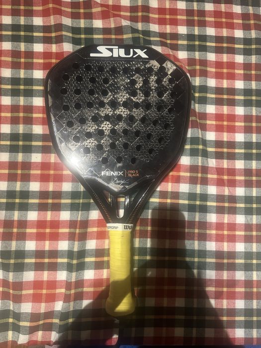 Raquete de padel professional