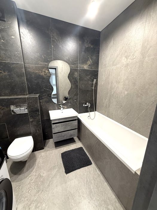 Здається 1.5 кв по  вул. Руська 41 ЖК  Central Avenue