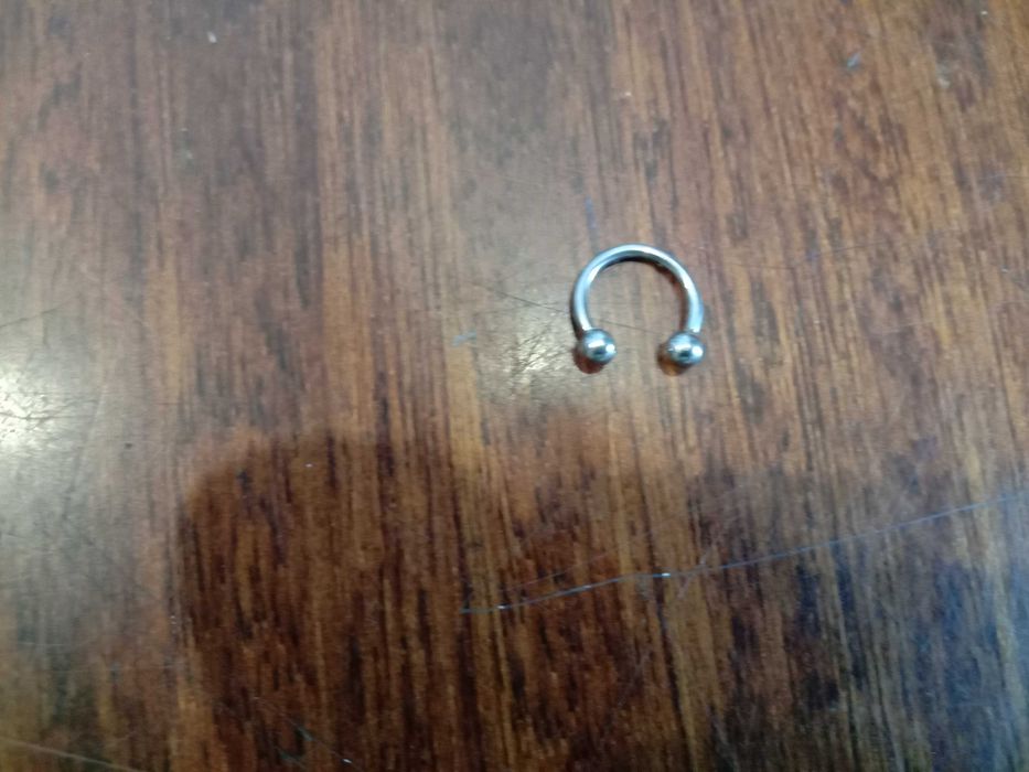 Прикраси для пірсингу