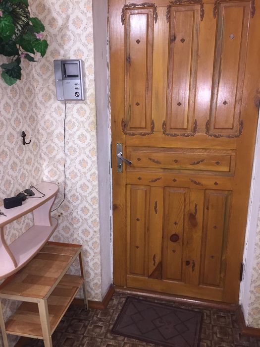 Продам 2-х комнатную квартиру в г.Святогорске