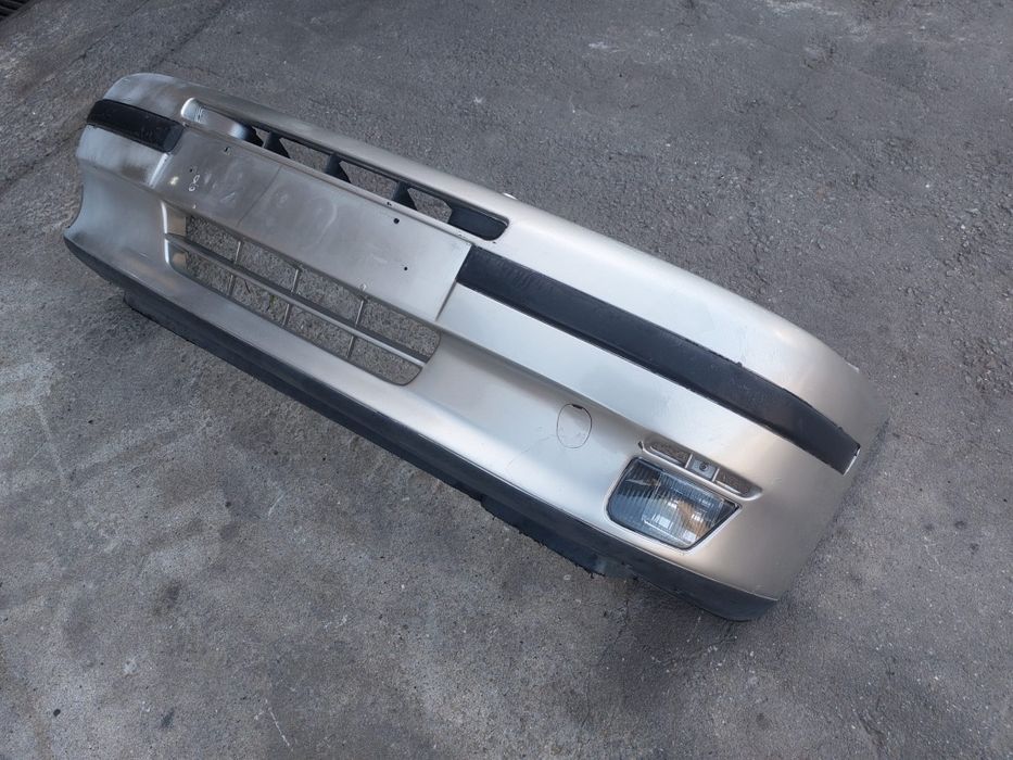 Parachoques frente Fiat Punto mk1 (176)