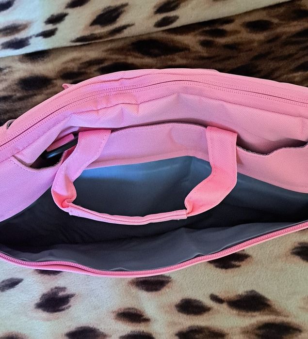 Сумка для ноутбука нова