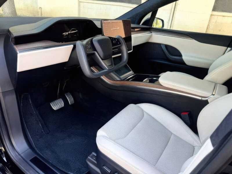 2022 Tesla Model X