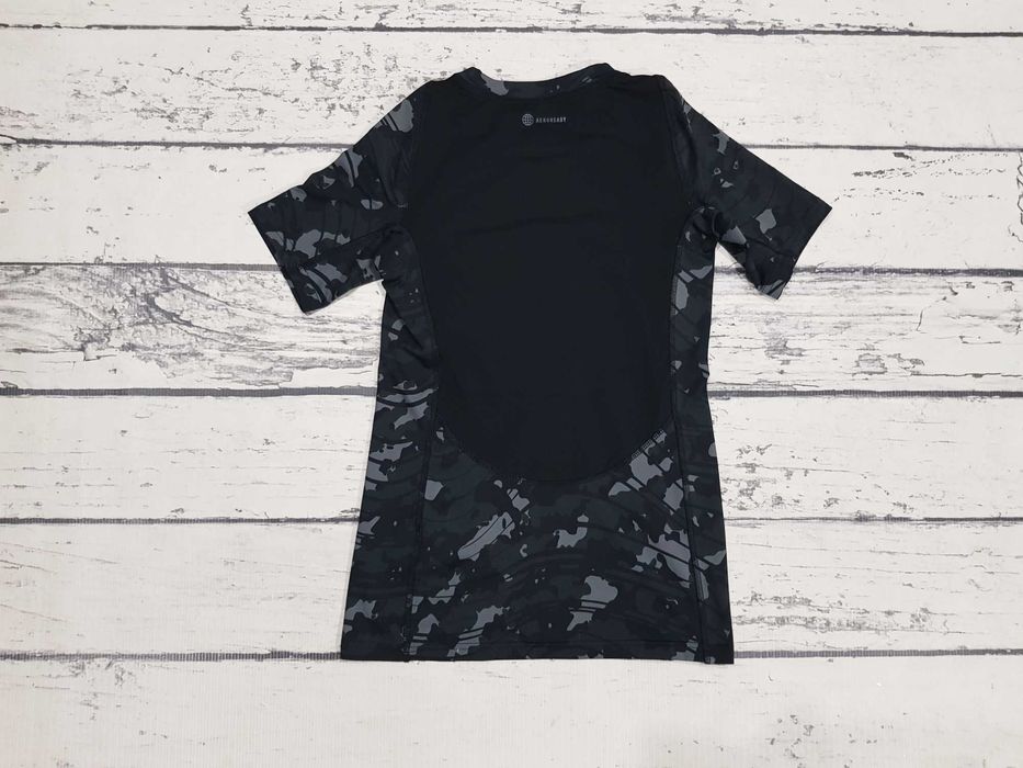 Adidas * techfit * koszulka * camo * chłopięca * idealna * 152 cm