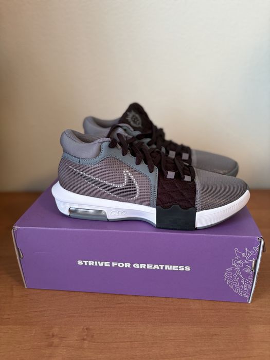 Новые ОРИГИНАЛ оригінал кроссовки кросівки Nike найк Lebron Witness 8