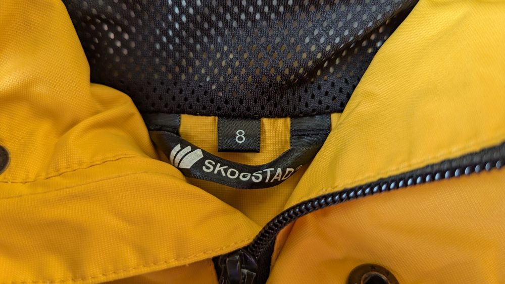 Фірмова куртка вітрівка Skogstad (Норвегія), розмір 8 років