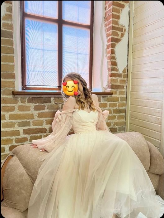 Шикарне Плаття на випускний