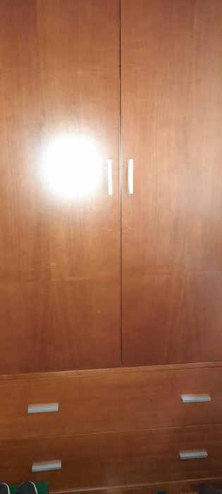 Vendo Mobília de Quarto com beliche, roupeiro e secretária