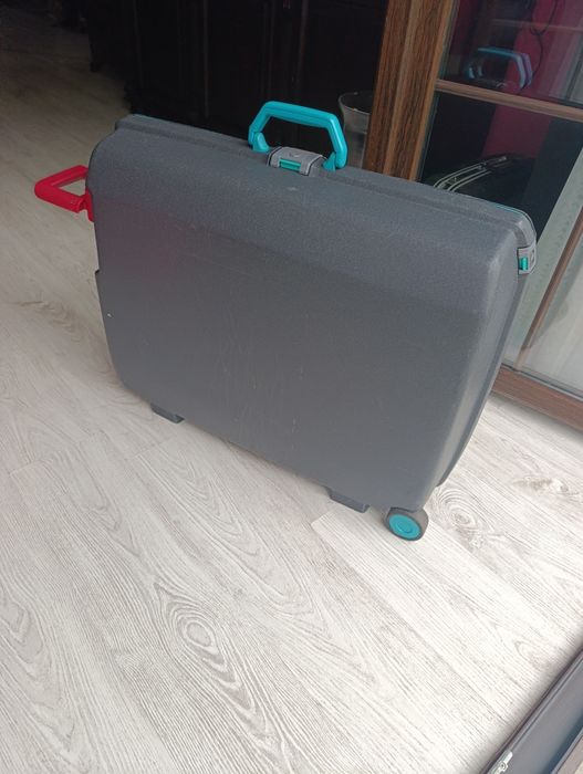 Walizka podróżna Samsonite, kluczyk.