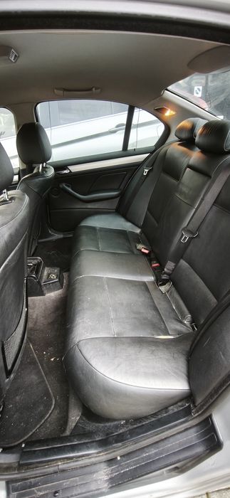 BMW 320D | 150cv | Ano 2004

Elegância, potência e conforto