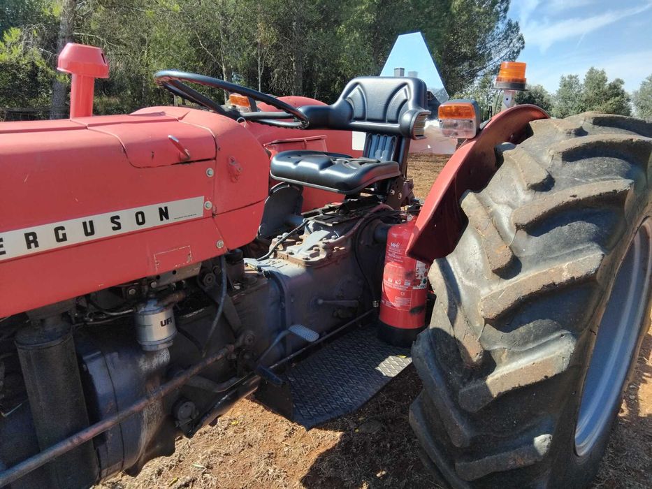 Trator Massey Ferguson 133 Impecável
