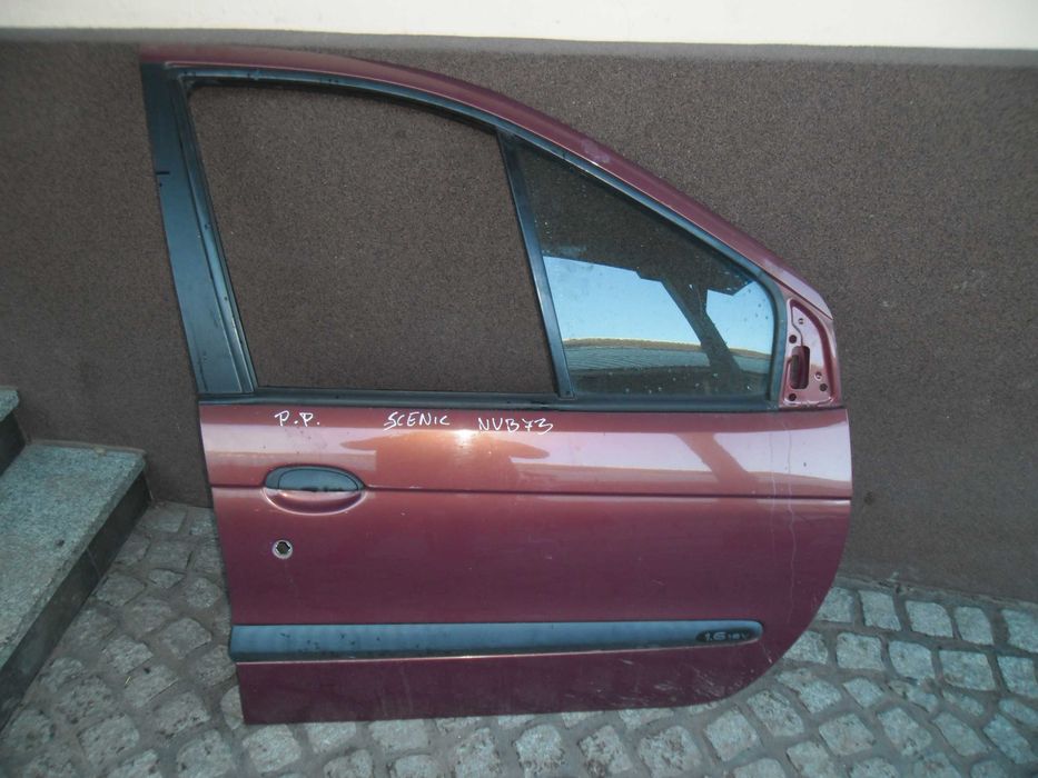 Drzwi prawy przód Renault Scenic I NVB73