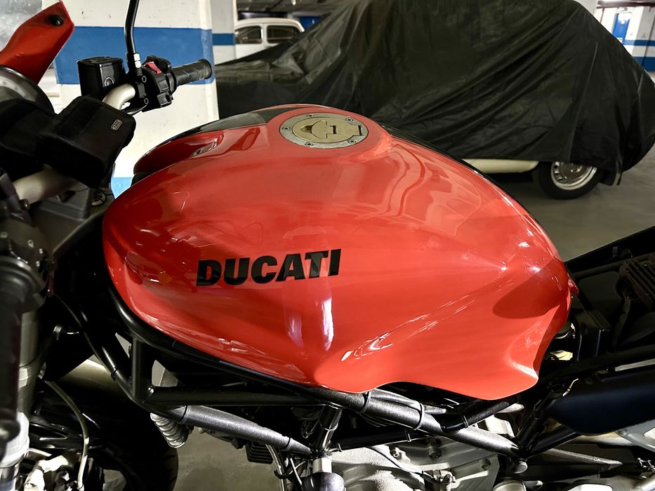 Ducati Monster S2R