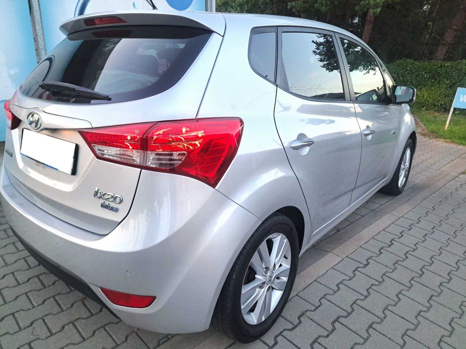 Hyundai IX 20 1.6 Benzyna Bezwypadkowy Serwisowany Szwajcaria ZADBANY