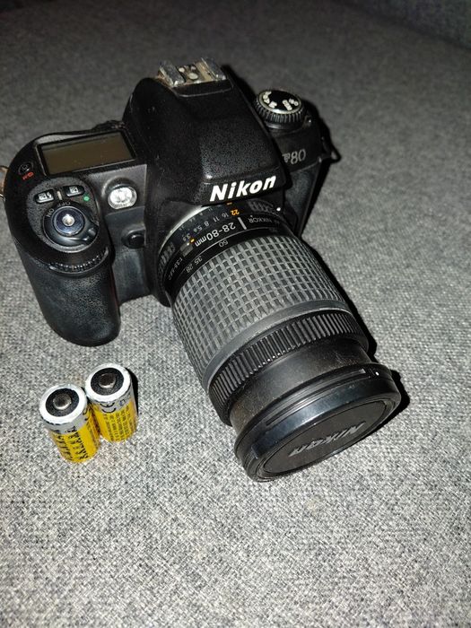 Máquina fotográfica Nikon