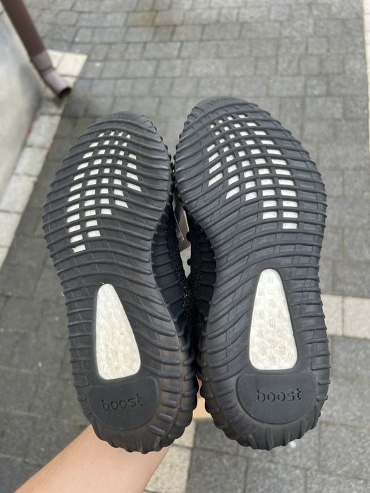 Adidas Yeezy Boost 350 V2 Oreo sneakersy czarne białe 37 1/3