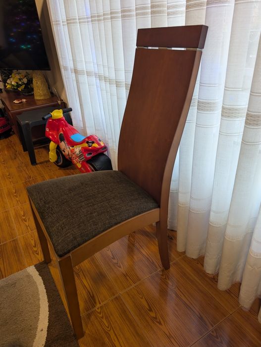 6 Cadeiras de sala de jantar