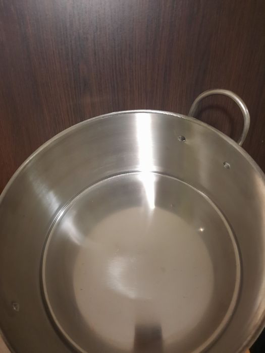 Кастрюля  нержавейка  7 литров