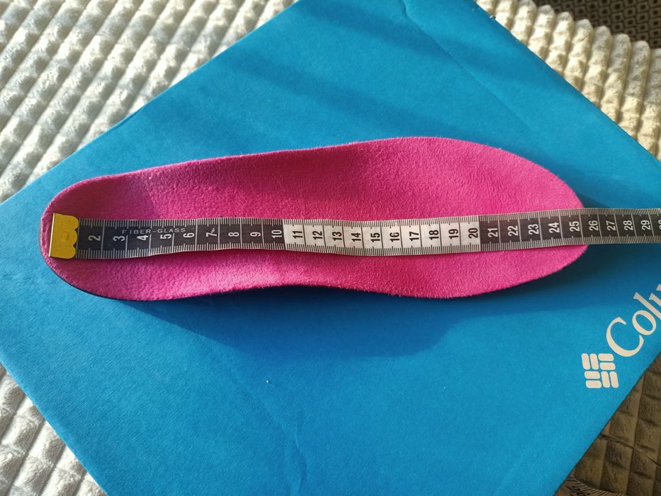 Зимові черевики Columbia Village 39 розмір