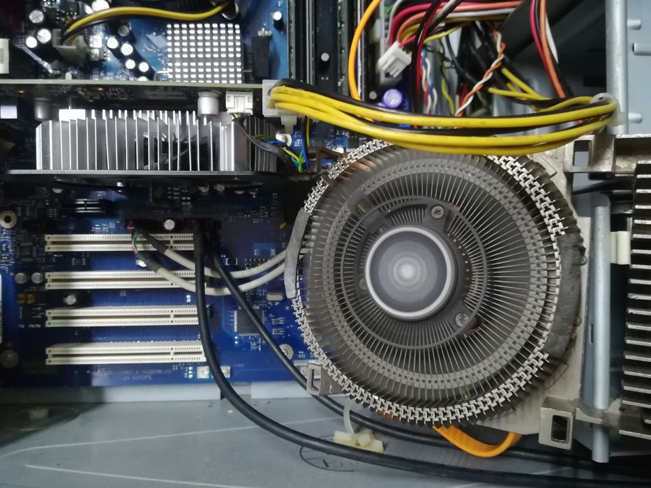 охлад с кулером от видеокарти GeForce GTX 960 Mini