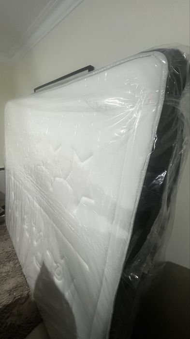 Colchão 180X200 NOVO