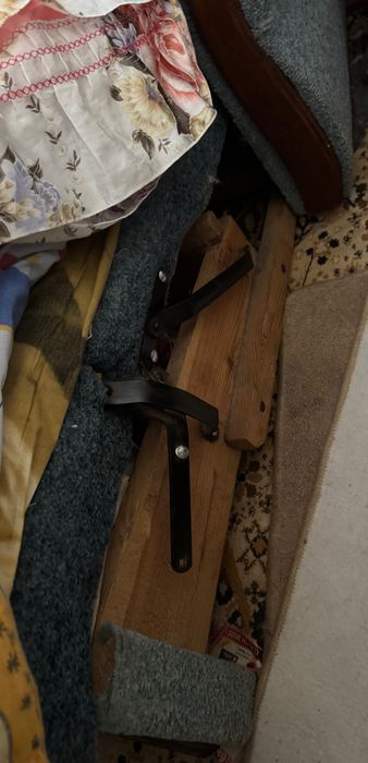 Диван, не складається