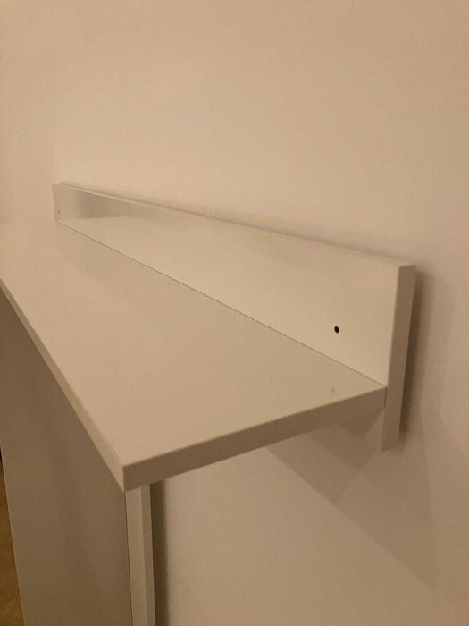 estantes branco brilhante novas