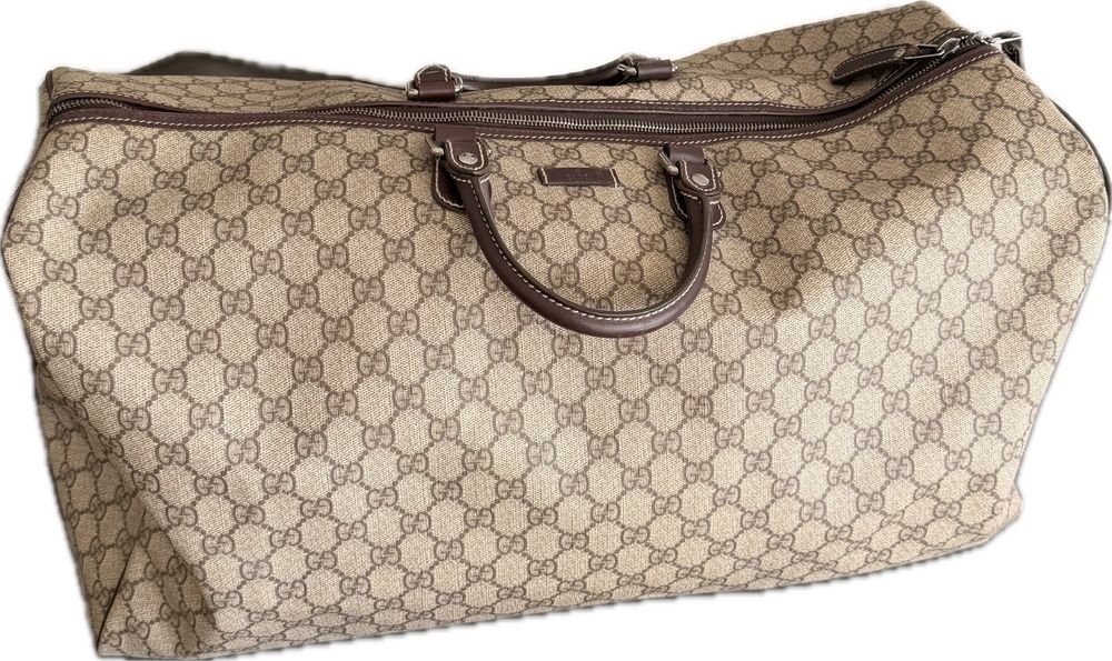 Mala Gucci viagem