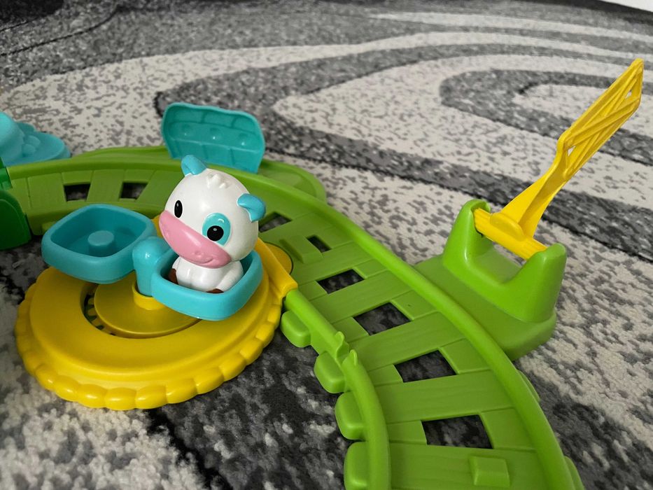 Clementoni - interaktywna ciuchcia (Pociąg Farmera)