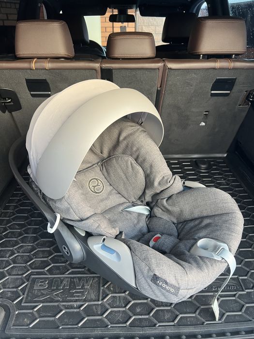 Автокрісло Cybex