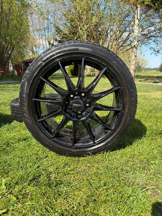 Felgi aluminiowe + opony R18