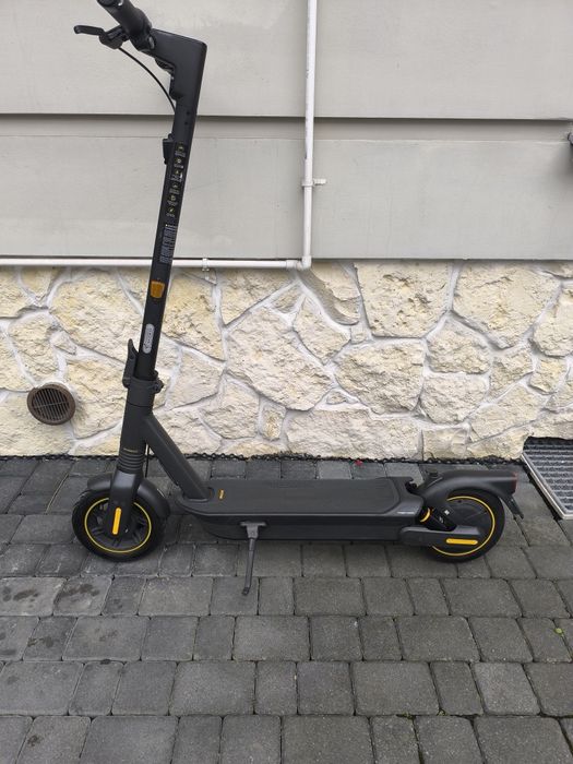 Hulajnoga  Ninebot Segway Max  G 2 D