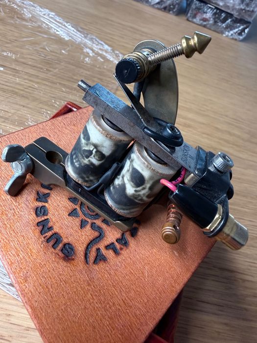 Máquina de tatuagem Sunskin J.Walker Iron