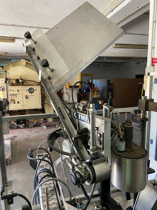 Capsuladora para garrafas