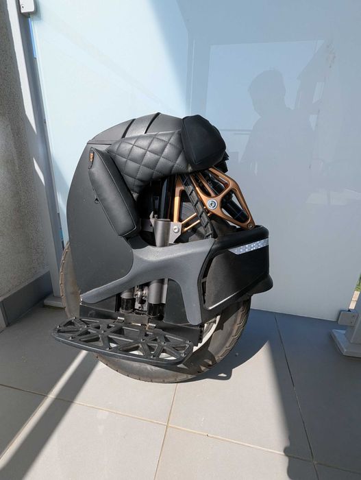 Monocykl elektryczny Kingsong S18
