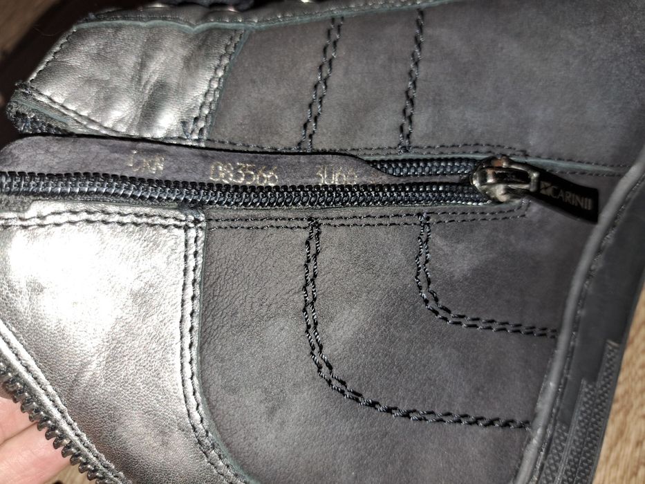 Buty na platformie "Carinii"