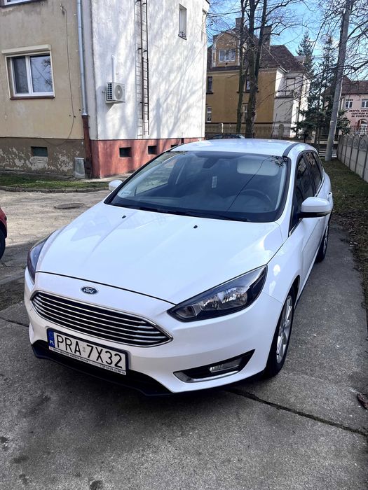 Ford Focus Titanum 1.0 EcoBoost 2017 | 132 tys. km | Manual 6b | Zadbany