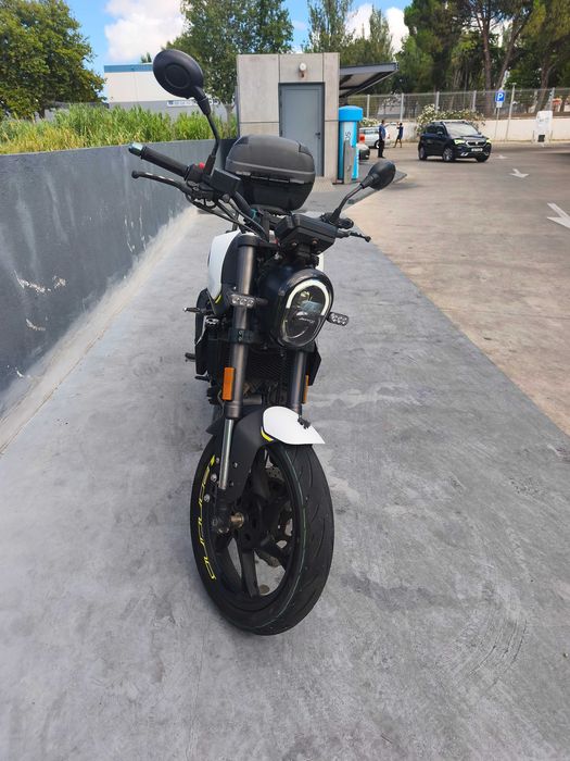 Vendo Benelli leoncino 125cc 2023