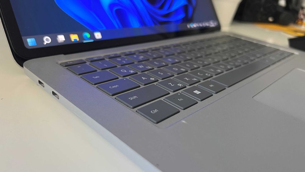 RTX Oled 2КСенсорный! Игровой ноутбук 3в1 Microsoft Surface Studio (3050ti , 2050 ,3060)