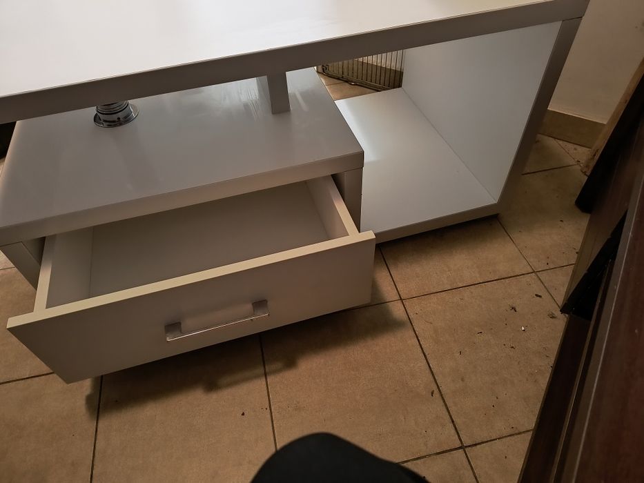 Stolik kawowy biały ława