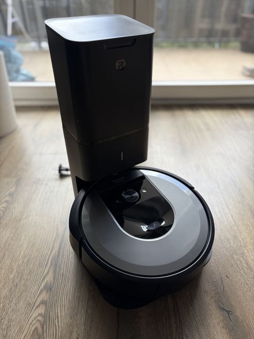 iRobot Roomba i7+ plus