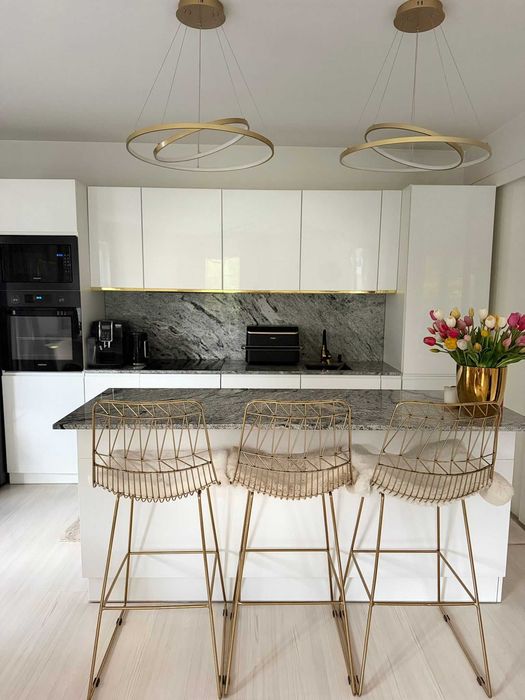 Meble na wymiar kuchnie, łazienki, szafy, garderoby.