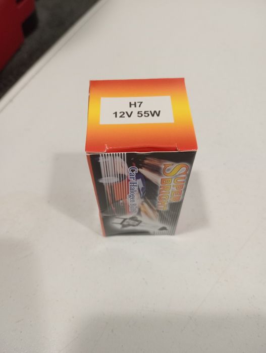 Duas  lâmpadas H7, novas.